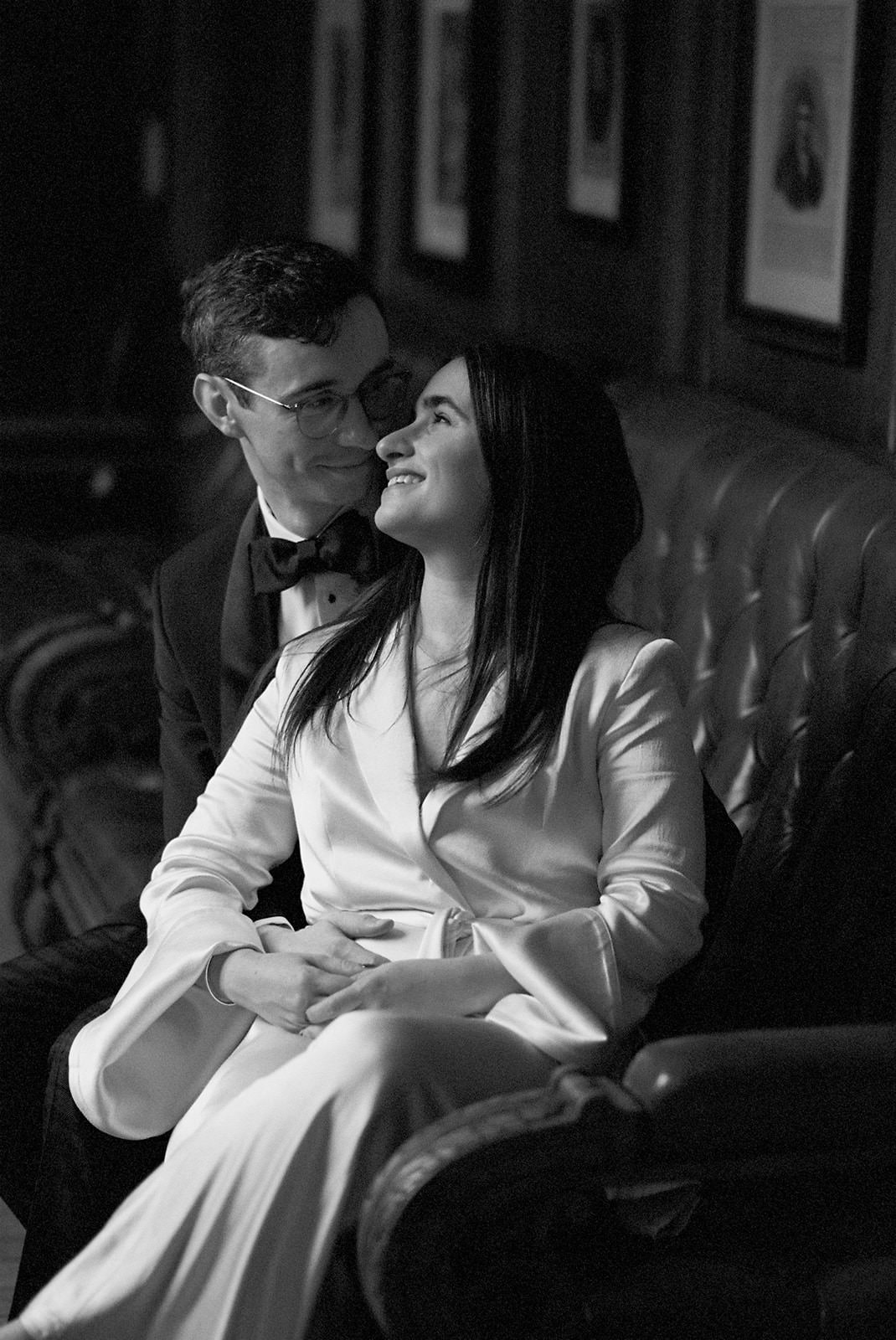 Black and white photo of a wedding couple taken a at the Royal College of Physicians.
