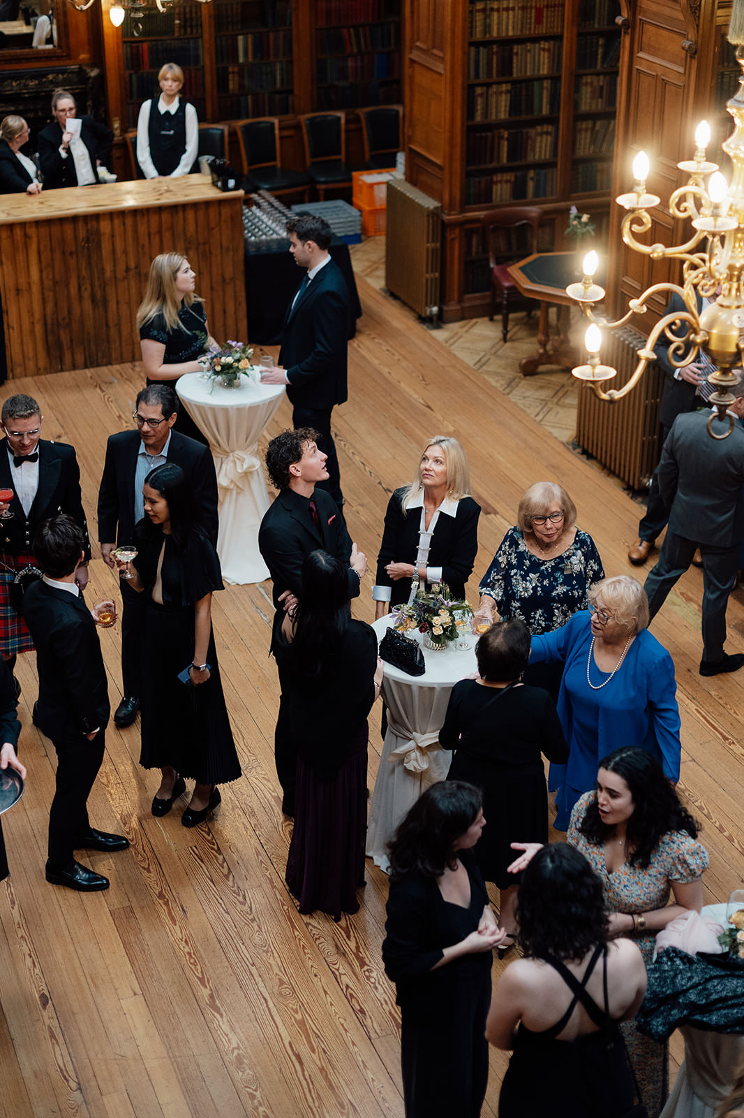 Drinks reception at one of Edinburgh wedding venues.